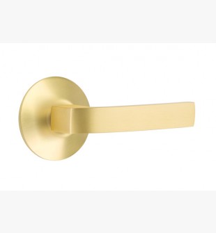 EMTEK BRESLIN LEVER WITH MODERN ROSETTE PRIVACY RH SATIN BRASS (US4) 5207