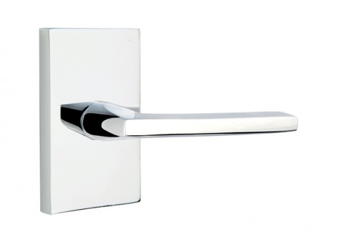 EMTEK BRESLIN LEVER WITH MODERN RECTANGULAR ROSETTE PASSAGE LH POLISHED CHROME (US26) 5112