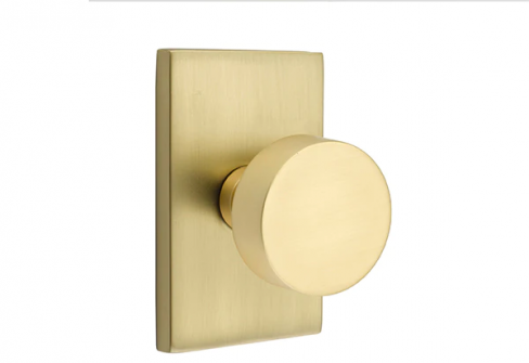 EMTEK ROUND KNOB WITH MODERN RECTANGULAR ROSETTE PASSAGE LH SATIN BRASS (US4) 5112