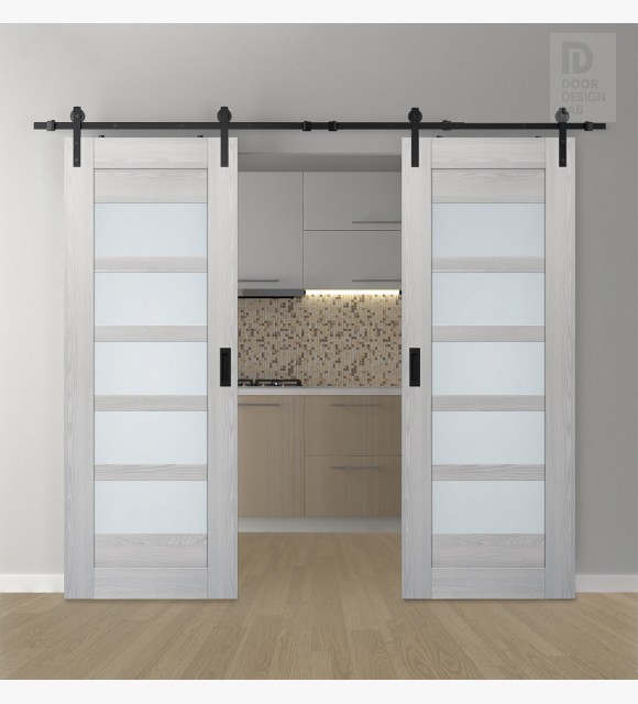 DOUBLE BARN DOOR AVON 07-07 VETRO RIBEIRA ASH 36" X 84" X 1 3/4" BLACK HARDWARE
